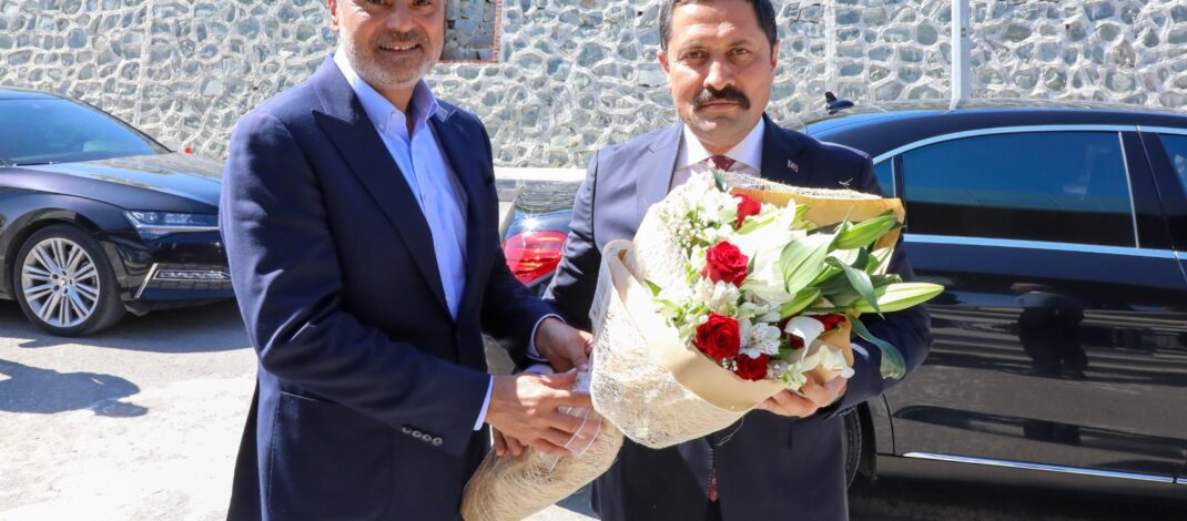 Hatay Valisi Masatlı’dan Büyükşehir Belediye Başkanı Öntürk’e ziyaret
