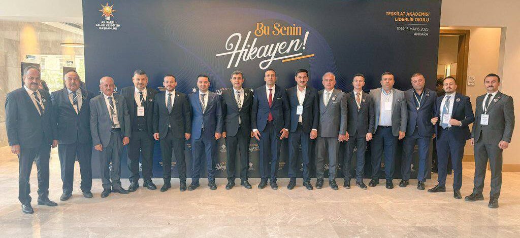 Başkan Dönmez, Teşkilat Akademisi Liderlik Okulu programına katıldı