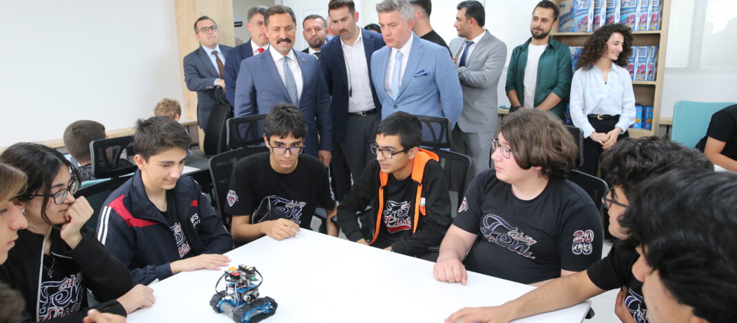 M2 STEAM Merkezi’nin açılışı gerçekleştirildi