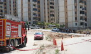 Hatay’da yol çalışmasında doğal gaz borusu delindi!