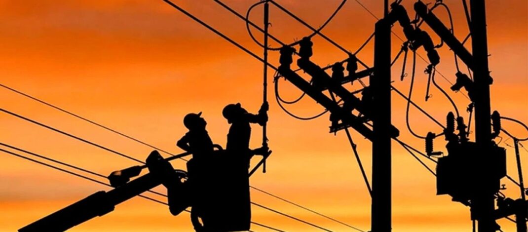 Altınözü’nde saat 17.00’ye kadar elektrik yok