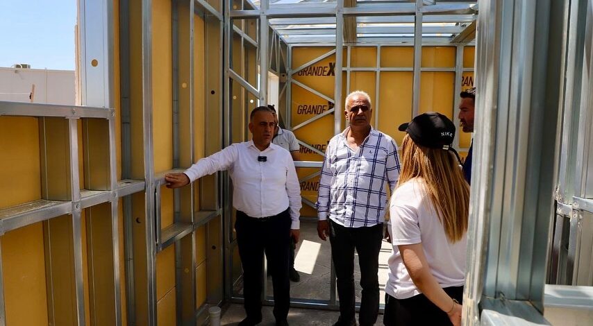 Başkan Sarı köy evleri proje çalışmalarını yerinde inceledi