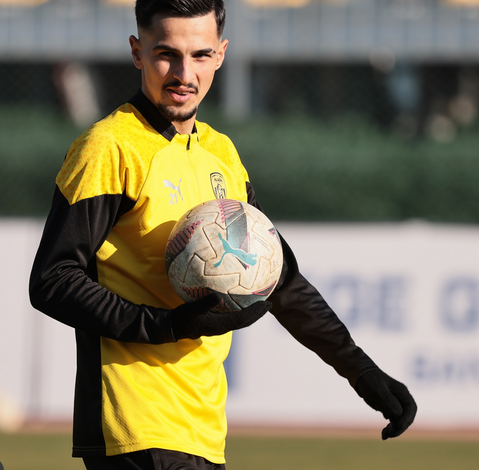 Mert Altınöz, Körfez’le 2 yıllık sözleşme imzaladı
