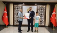 Altınözü’ndeki görev süresi sona eren Binbaşı Erkan Çınar’dan veda ziyareti