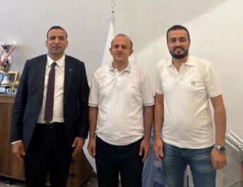 Dönmez’den HATSU’ya ziyaret: Arıtma tesisi ve altyapı yatırımları masada