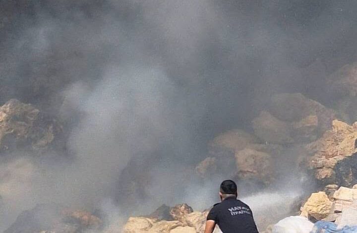Kozkalesi’ndeki çöplük yangını makilik alana sıçramadan söndürüldü