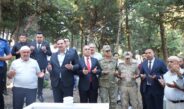 Şehit Rasim Kalay kabri başında anıldı, ailesi ziyaret edildi